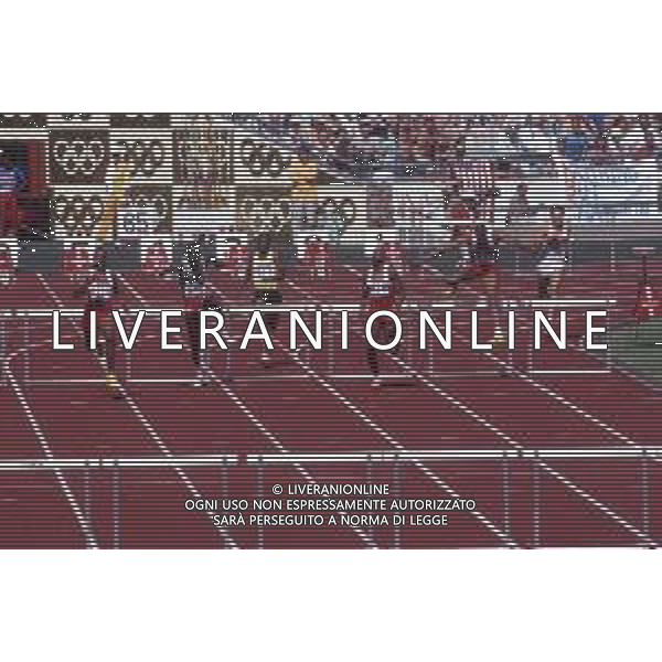 DIAP-RETROSPETTIVA EDWIN MOSES ATLETA NELLA FOTO EDWIN MOSES NELL\'ANNO 1988 ALLE OLIMPIADI DI SEUL AG ALDO LIVERANI SAS