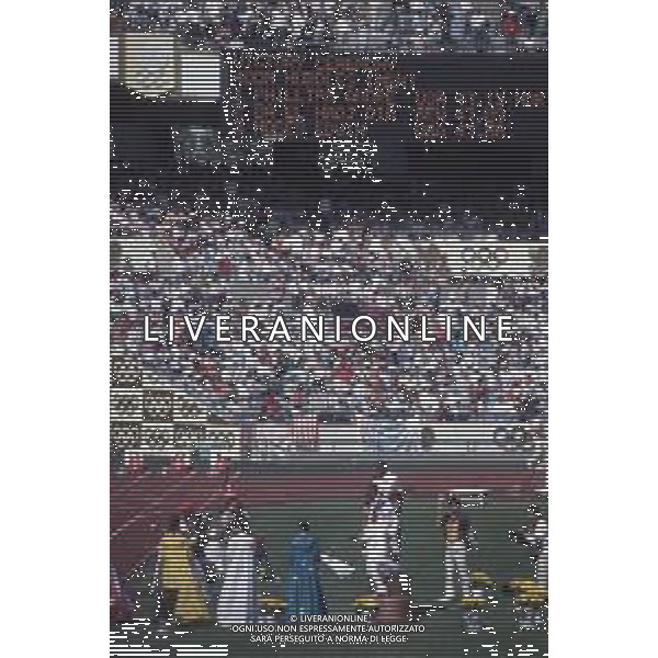 DIAP-RETROSPETTIVA EDWIN MOSES ATLETA NELLA FOTO EDWIN MOSES NELL\'ANNO 1988 ALLE OLIMPIADI DI SEUL AG ALDO LIVERANI SAS