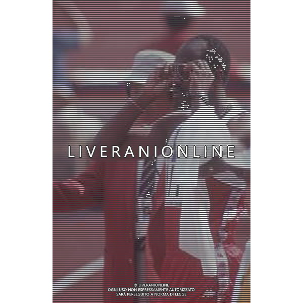 DIAP-RETROSPETTIVA EDWIN MOSES ATLETA NELLA FOTO EDWIN MOSES NELL\'ANNO 1988 ALLE OLIMPIADI DI SEUL AG ALDO LIVERANI SAS