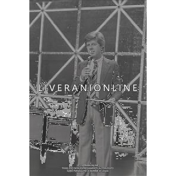 NEG-RETROSPETTIVA CLAUDIO LIPPI PRESENTATORE TELEVISIVO NELLA FOTO CLAUDIO LIPPI A SAINT VINCENT NELL\'ANNO 1983 AG ALDO LIVERANI SAS