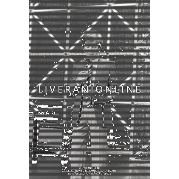 NEG-RETROSPETTIVA CLAUDIO LIPPI PRESENTATORE TELEVISIVO NELLA FOTO CLAUDIO LIPPI A SAINT VINCENT NELL\'ANNO 1983 AG ALDO LIVERANI SAS