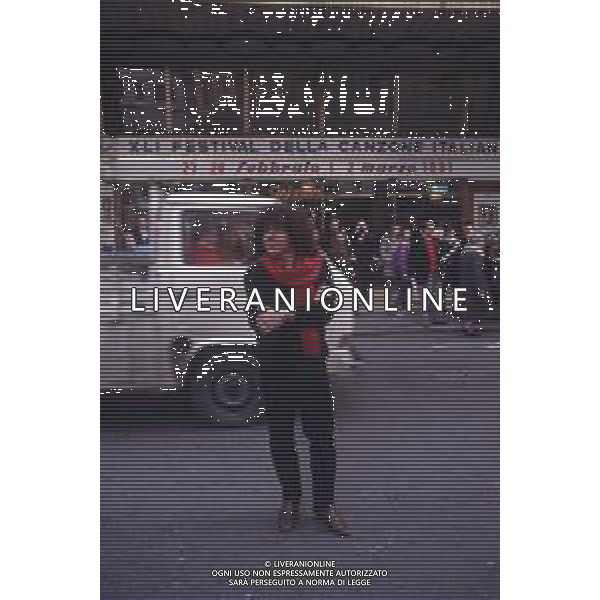 DIAP-RETROSPETTIVA RICCARDO COCCIANTE CANTANTE NELLA FOTO RICCARDO COCCIANTE AL FESTIVAL DI SANREMO NELL\'ANNO 1991 AG ALDO LIVERANI SAS