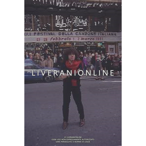 DIAP-RETROSPETTIVA RICCARDO COCCIANTE CANTANTE NELLA FOTO RICCARDO COCCIANTE AL FESTIVAL DI SANREMO NELL\'ANNO 1991 AG ALDO LIVERANI SAS