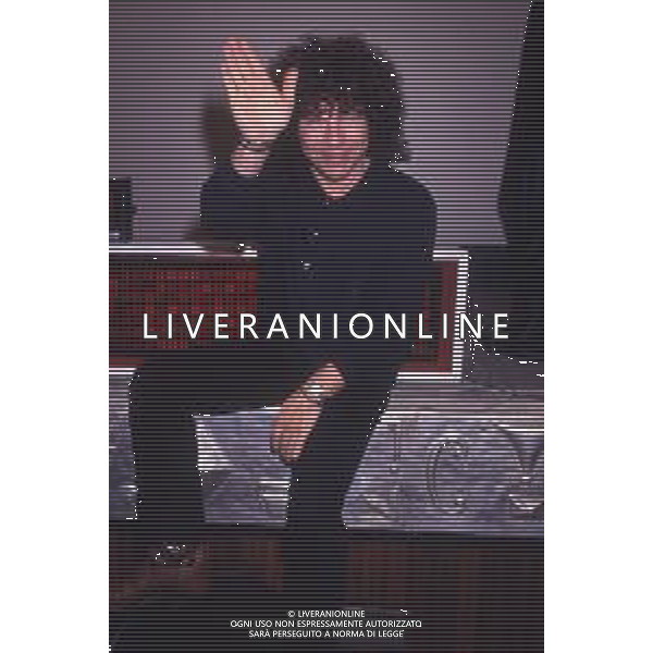 DIAP-RETROSPETTIVA RICCARDO COCCIANTE CANTANTE NELLA FOTO RICCARDO COCCIANTE AL FESTIVAL DI SANREMO NELL\'ANNO 1991 AG ALDO LIVERANI SAS