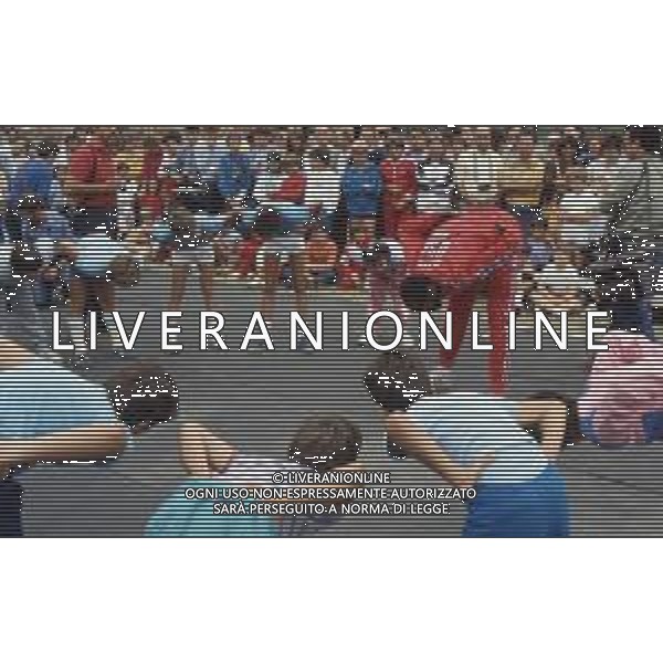 DIAP-RETROSPETTIVA EDWIN MOSES ATLETA NELLA FOTO EDWIN MOSES A VIGEVANO NELL\'ANNO 1984 AG ALDO LIVERANI SAS