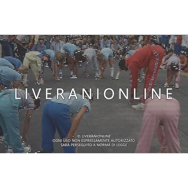 DIAP-RETROSPETTIVA EDWIN MOSES ATLETA NELLA FOTO EDWIN MOSES A VIGEVANO NELL\'ANNO 1984 AG ALDO LIVERANI SAS