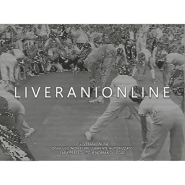 DIAP-RETROSPETTIVA EDWIN MOSES ATLETA NELLA FOTO EDWIN MOSES A VIGEVANO NELL\'ANNO 1984 AG ALDO LIVERANI SAS