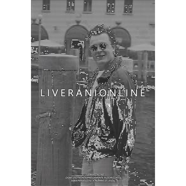 NEG-RETROSPETTIVA ZUCCHERO FORNACIARI CANTANTE NELLA FOTO ZUCCHERO FORNACIARI A RIVA DEL GARDA NELL\'ANNO 1986 AG ALDO LIVERANI SAS