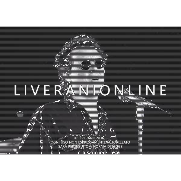 NEG-RETROSPETTIVA ZUCCHERO FORNACIARI CANTANTE NELLA FOTO ZUCCHERO FORNACIARI A RIVA DEL GARDA NELL\'ANNO 1986 AG ALDO LIVERANI SAS