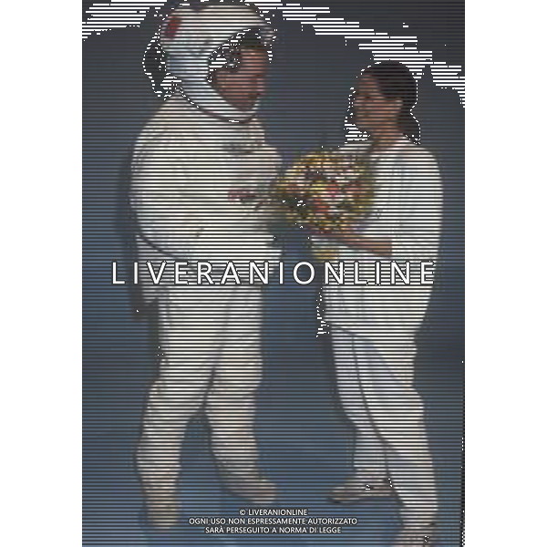 DIAP-RETROSPETTIVA CLAUDIA CARDINALE ATTRICE NELLA FOTO CLAUDIA CARDINALE CON MASSIMO LOPEZ IN RAI NELL\'ANNO 1986 A ROMA IN RAI FOTO EDGARDO DELLA SCORCIOSA-AG ALDO LIVERANI SAS