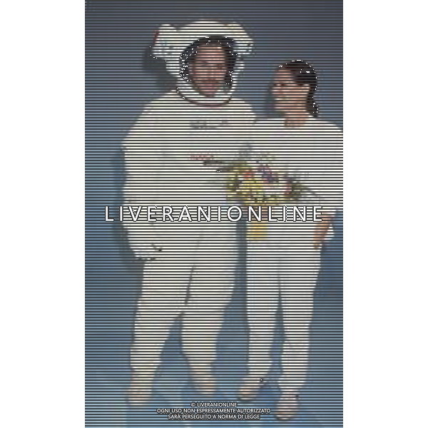 DIAP-RETROSPETTIVA CLAUDIA CARDINALE ATTRICE NELLA FOTO CLAUDIA CARDINALE CON MASSIMO LOPEZ IN RAI NELL\'ANNO 1986 A ROMA IN RAI FOTO EDGARDO DELLA SCORCIOSA-AG ALDO LIVERANI SAS