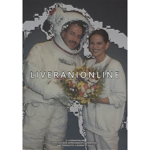 DIAP-RETROSPETTIVA CLAUDIA CARDINALE ATTRICE NELLA FOTO CLAUDIA CARDINALE CON MASSIMO LOPEZ IN RAI NELL\'ANNO 1986 A ROMA IN RAI FOTO EDGARDO DELLA SCORCIOSA-AG ALDO LIVERANI SAS