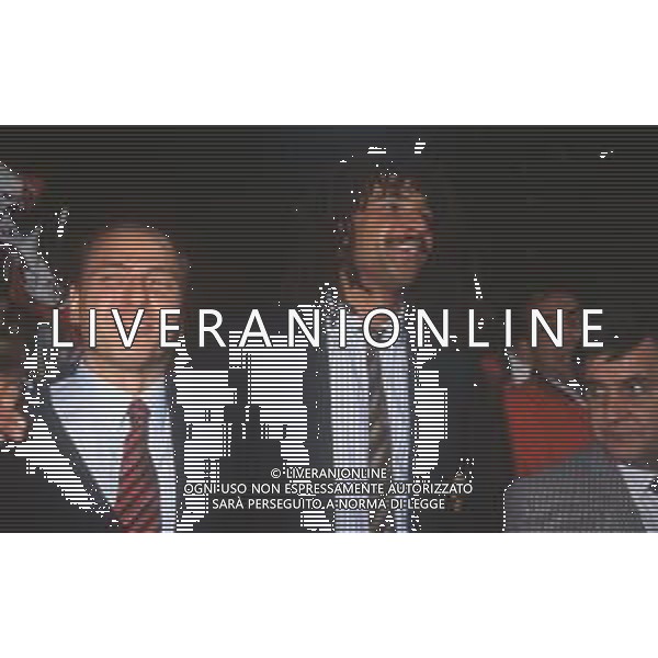 DIAP-RETROSPETTIVA SILVIO BERLUSCONI IMPRENDITORE E POLITICO NELLA FOTO SILVIO BERLUSCONI NELL\'ANNO 1988-1989 CON RUUD GULLIT AG ALDO LIVERANI SAS