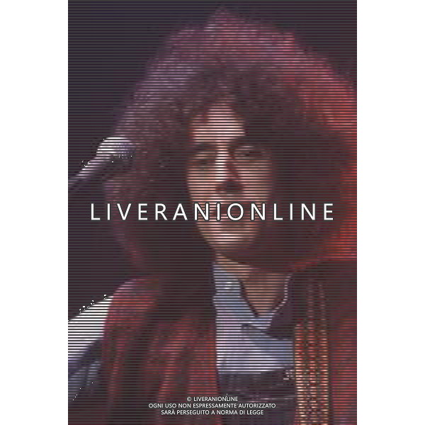 DIAP-RETROSPETTIVA ANGELO BRANDUARDI CANTANTE NELLA FOTO ANGELO BRANDUARDI NELL\'ANNO 1982 AG ALDO LIVERANI SAS