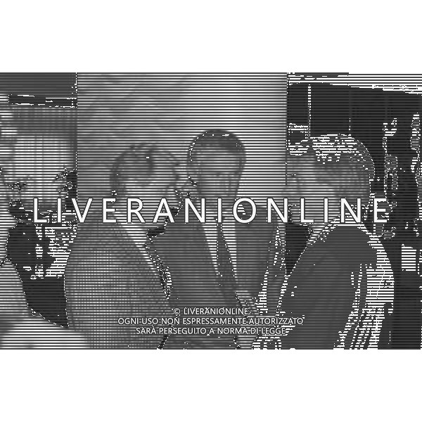 NEG- RETROSPETTIVA GIOVANNI TRAPATTONI ALLENATORE INTER NELLA FOTO GIOVANNI TRAPATTONI CON ALFREDO MAGNI E NEVIO SCALA NELL’ANNO 1988 AG ALDO LIVERANI SAS