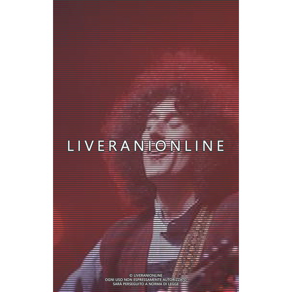 DIAP-RETROSPETTIVA ANGELO BRANDUARDI CANTANTE NELLA FOTO ANGELO BRANDUARDI NELL\'ANNO 1982 AG ALDO LIVERANI SAS