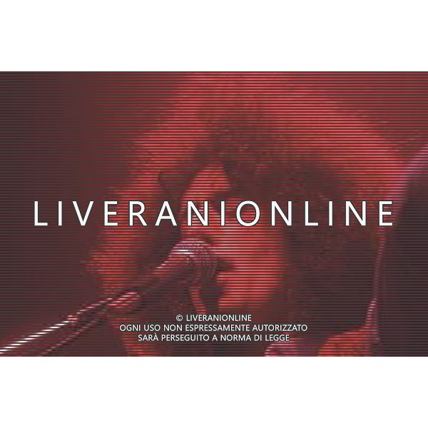 DIAP-RETROSPETTIVA ANGELO BRANDUARDI CANTANTE NELLA FOTO ANGELO BRANDUARDI NELL\'ANNO 1982 AG ALDO LIVERANI SAS