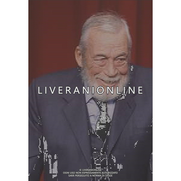 DIAP-RETROSPETTIVA JOHN HUSTIN ATTORE NELLA FOTO JOHN HUSTON A CANNES NELL\'ANNO 1984 AG ALDO LIVERANI SAS