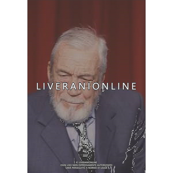 DIAP-RETROSPETTIVA JOHN HUSTIN ATTORE NELLA FOTO JOHN HUSTON A CANNES NELL\'ANNO 1984 AG ALDO LIVERANI SAS