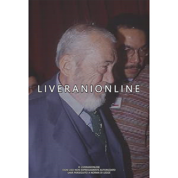 DIAP-RETROSPETTIVA JOHN HUSTIN ATTORE NELLA FOTO JOHN HUSTON A CANNES NELL\'ANNO 1984 AG ALDO LIVERANI SAS