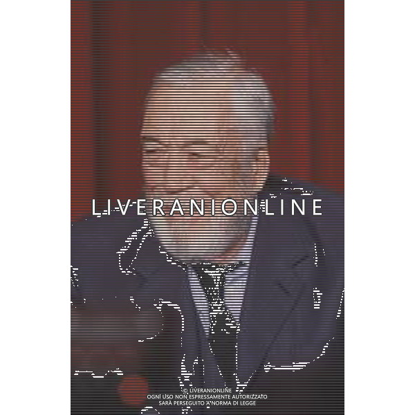 DIAP-RETROSPETTIVA JOHN HUSTIN ATTORE NELLA FOTO JOHN HUSTON A CANNES NELL\'ANNO 1984 AG ALDO LIVERANI SAS