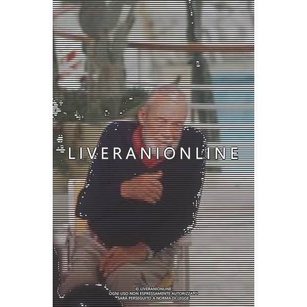 DIAP-RETROSPETTIVA JOHN HUSTIN ATTORE NELLA FOTO JOHN HUSTON A CANNES NELL\'ANNO 1984 AG ALDO LIVERANI SAS