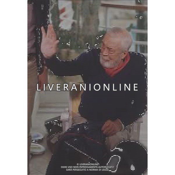 DIAP-RETROSPETTIVA JOHN HUSTIN ATTORE NELLA FOTO JOHN HUSTON A CANNES NELL\'ANNO 1984 AG ALDO LIVERANI SAS