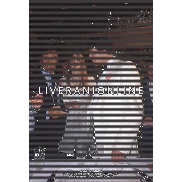 DIAP-RETROSPETTIVA JOHN HUSTIN ATTORE NELLA FOTO JOHN HUSTON A CANNES NELL\'ANNO 1984 AG ALDO LIVERANI SAS