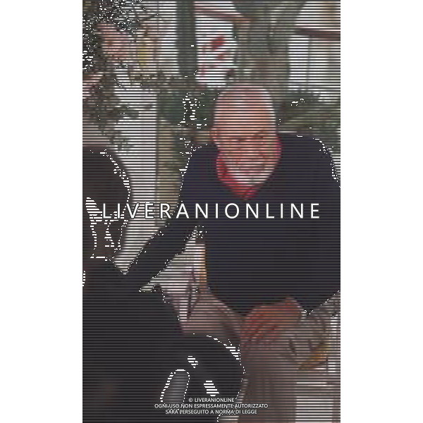 DIAP-RETROSPETTIVA JOHN HUSTIN ATTORE NELLA FOTO JOHN HUSTON A CANNES NELL\'ANNO 1984 AG ALDO LIVERANI SAS