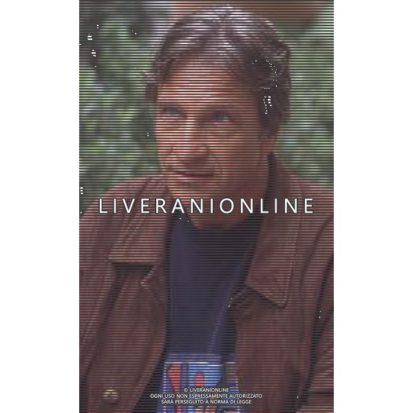 DIAP-RETROSPETTIVA VITTORIO MEZZOGIORNO ATTORE NNELLA FOTO VITTORIO MEZZOGIORNO A MILANO NELL\'ANNO 1991 AG ALDO LIVERANI SAS
