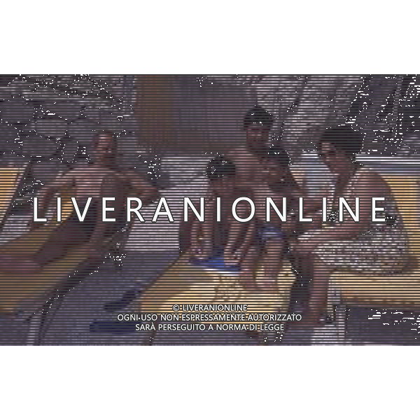 DIAP-RETROSPETTIVA SALVATORE CASCIO ATTORE NELLA FOTO SALVATORE CASCIO A TAORMINA NELL\'ANNO 1991 CON LA FAMIGLIA AG ALDO LIVERANI SAS