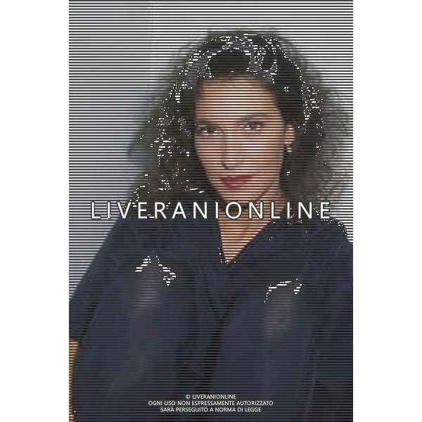 DIAP-RETROSPETTIVA GRAZIA DI MICHELE CANTANTE NELLA FOTO GRAZIA DI MICHELE A SANREMO NELL\'ANNO 1991 AG ALDO LIVERANI SAS