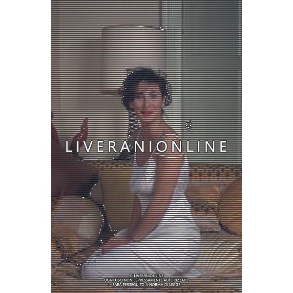 DIAP-RETROSPETTIVA BETRICE PALME ATTRICE NELLA FOTO BEATRICE PALME NELL\'ANNO 1985 AG ALDO LIVERANI SAS