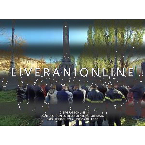 IMOLA 04 11 2025 Cerimonia del 4 Novembre: Imola celebra l’Unita’ Nazionale e le Forze Armate NELLA FOTO IMOLA 04 11 2025 Cerimonia del 4 Novembre: Imola celebra l’Unita’ Nazionale e le Forze Armate NELLA FOTO Monumento ai Caduti della Prima Guerra Mondiale, nel giardino ‘Stefanino Curti’. ©SANNA - AGENZIA ALDO LIVERANI SAS