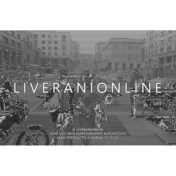 NEG-RETROSPETTIVA CATHERINE DENEUVE ATTRICE NELLA FOTO CATHERINE DENEUVE IN TERRAZZA MARTINI A MILANO ALLA PRESENTAZIONE DEL FILM “ULTIMO METRO“ IL GIORNO 10-04-1981 AG ALDO LIVERANI SAS