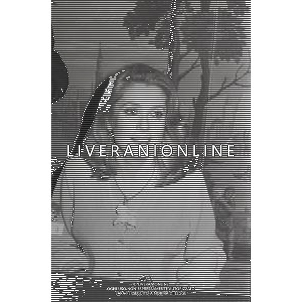 NEG-RETROSPETTIVA CATHERINE DENEUVE ATTRICE NELLA FOTO CATHERINE DENEUVE IN TERRAZZA MARTINI A MILANO ALLA PRESENTAZIONE DEL FILM “ULTIMO METRO“ IL GIORNO 10-04-1981 AG ALDO LIVERANI SAS