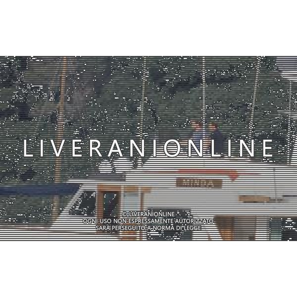 DIAP-RETROSPETTIVA ROGER MOORE ATTORE NELLA FOTO ROGER MOORE NELL\'ANNO 1985 AG ALDO LIVERANI SAS