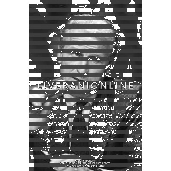 NEG- RETROSPETTIVA GIOVANNI TRAPATTONI ALLENATORE INTER NELLA FOTO GIOVANNI TRAPATTONI NELL’ANNO 1989 A RHO (MILANO) AG ALDO LIVERANI SAS