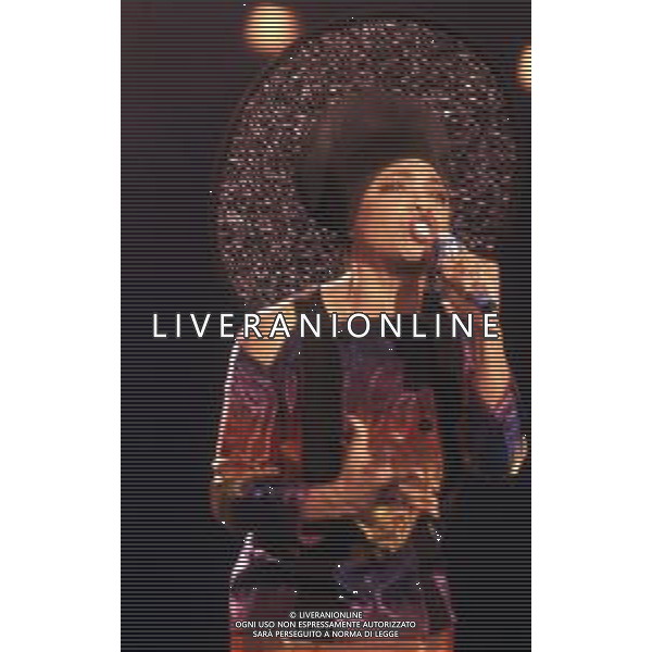 DIAP-RETROSPETTIVA DEE DEE BRIDGEWATER CANTANTE NELLA FOTO DEE DEE BRIDGEWATER A SANREMO NELL\'ANNO 1990 AG ALDO LIVERANI SAS