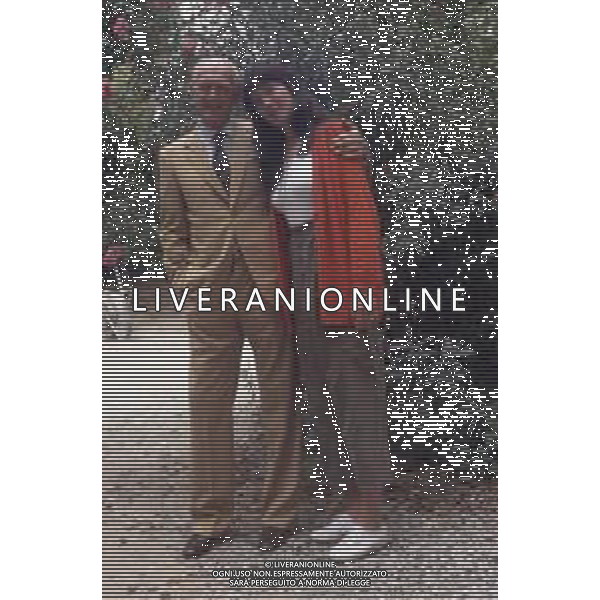 DIAP-RETROSPETTIVA KAY SANDVIK PRESENTATRICE TELEVISIVA E CONDUTTRICE RADIOFONICA NELLA FOTO KAY SANDVIK A MILANO NELL\'ANNO 1991 TRASMISSIONE TELEVISIVA “ PRESSING “ CON RAIMONDO VIIANELLO AG ALDO LIVERANI SAS