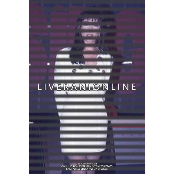 DIAP-RETROSPETTIVA KAY SANDVIK PRESENTATRICE TELEVISIVA E CONDUTTRICE RADIOFONICA NELLA FOTO KAY SANDVIK A MILANO NELL\'ANNO 1991 TRASMISSIONE TELEVISIVA “ PRESSING “ AG ALDO LIVERANI SAS