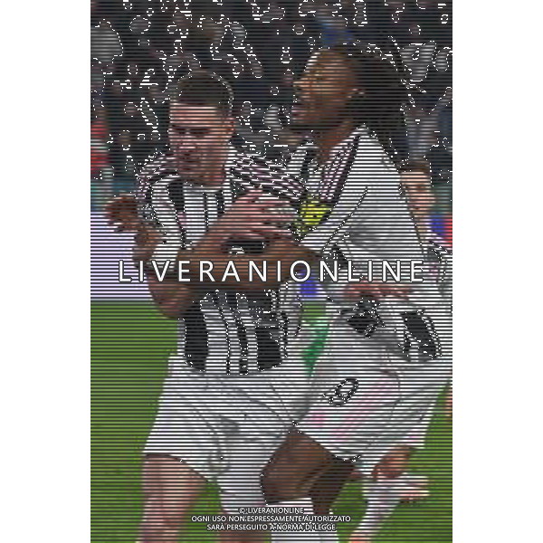 Torino 04.11.2025 Allianz Stadium TVAF-©Alessandro Falzone/Ag. Aldo Liverani sas Juventus vs Sporting Lisbona Uefa Champions League 2025/2026 4a giornata Nella foto: esultanza gol di vlahovic