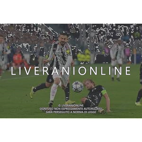 Torino 04.11.2025 Allianz Stadium © Manuela Viganti/Agenzia Aldo Liverani Juventus vs Sporting Lisbona 4a giornata Uefa Champions League 2025/2026 Nella foto: edon zhegrova e morten hjulmand