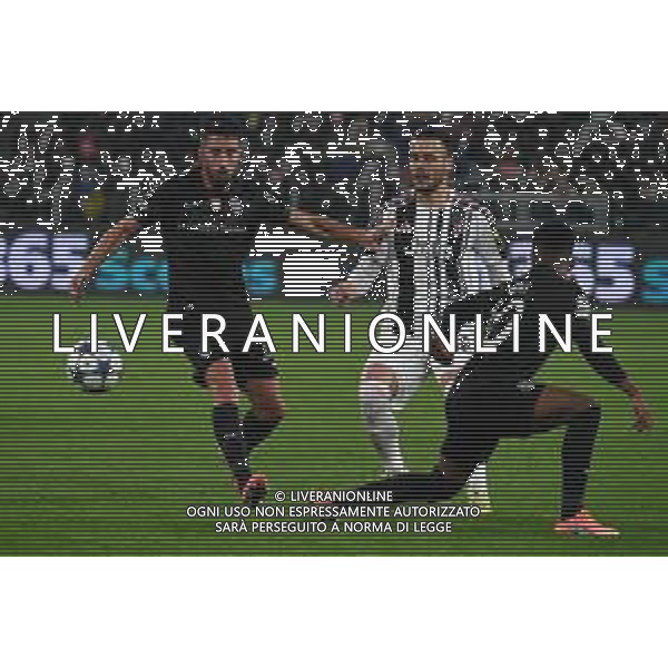 TVPG Juventus FC vs SCP Sporting Lisbona nella foto Filip Kostic (Fc Juventus) 04-11-2025 Allianz Stadium, Torino (ITA) - Quarta Giornata Champions League 2025/26 ©TVPG Pasquale Golia - AGENZIA ALDO LIVERANI SAS