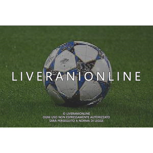 TVPG Juventus FC vs SCP Sporting Lisbona nella foto Pallone Ufficiale Official Match ball 04-11-2025 Allianz Stadium, Torino (ITA) - Quarta Giornata Champions League 2025/26 ©TVPG Pasquale Golia - AGENZIA ALDO LIVERANI SAS