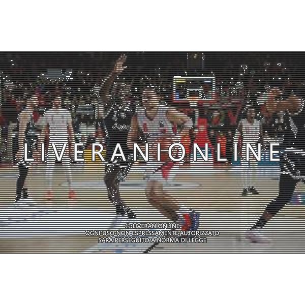 TVRCOR – Varese vs Virtus Bologna – Serie A nella foto SALIOU NIANG e OLIVIER NKAMHOUA FIN 04-11-2025 VARESE (VA) – Basket Serie A Unipol – Varese vs Virtus Bologna - 6a giornata foto Roberta Corradin/ Agenzia Aldo Liverani sas- AGENZIA ALDO LIVERANI SAS
