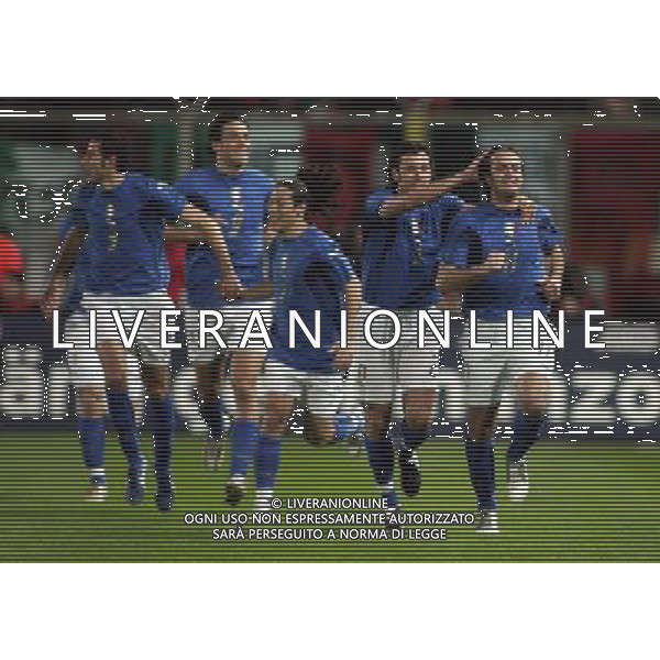 Firenze 01/03/2006 Italia-Germania Amichevole Nella foto: Gioia Gilardino Alberto dopo il gol del 1-0.* Ph Gianni Nucci/Agenzia Aldo Liverani