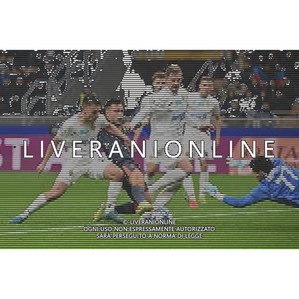 Inter vs Kairat Almaty nella foto Lautaro Martinez (Inter) occasione da gol Milano 05-11-2025 Stadio Giuseppe Meazza - San Siro Inter vs Kairat Almaty UEFA Champions League fase a girone unico - 4a giornata foto Roberto Garavaglia/Agenzia Aldo Liverani sas