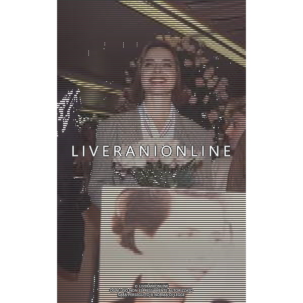 DIAP-RETROSPETTIVA ISABELLA ROSSELLINI ATTRICE NELLA FOTO ISABELLA ROSSELLINI A MILANO ALLA PRESENTAZIONE DEL NUOVO PROFOFUMO DELLA LANCOME “ TRESOR“ NELL\'ANNO 1991 AG ALDO LIVERANI SAS