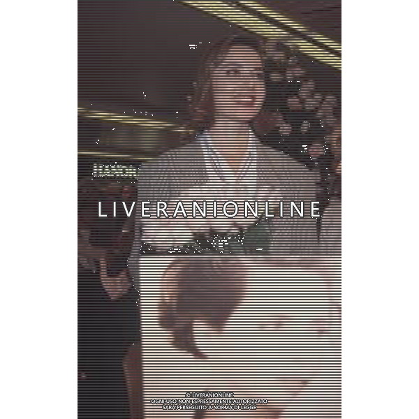 DIAP-RETROSPETTIVA ISABELLA ROSSELLINI ATTRICE NELLA FOTO ISABELLA ROSSELLINI A MILANO ALLA PRESENTAZIONE DEL NUOVO PROFOFUMO DELLA LANCOME “ TRESOR“ NELL\'ANNO 1991 AG ALDO LIVERANI SAS